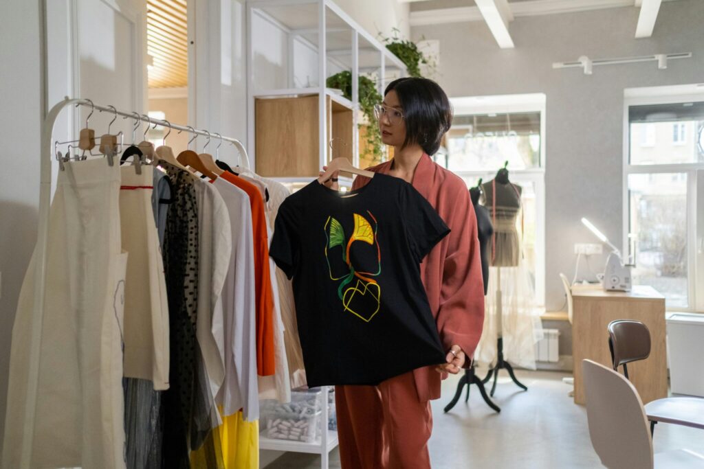 Screen Printing on Different Fabrics: A Comprehensive Guide